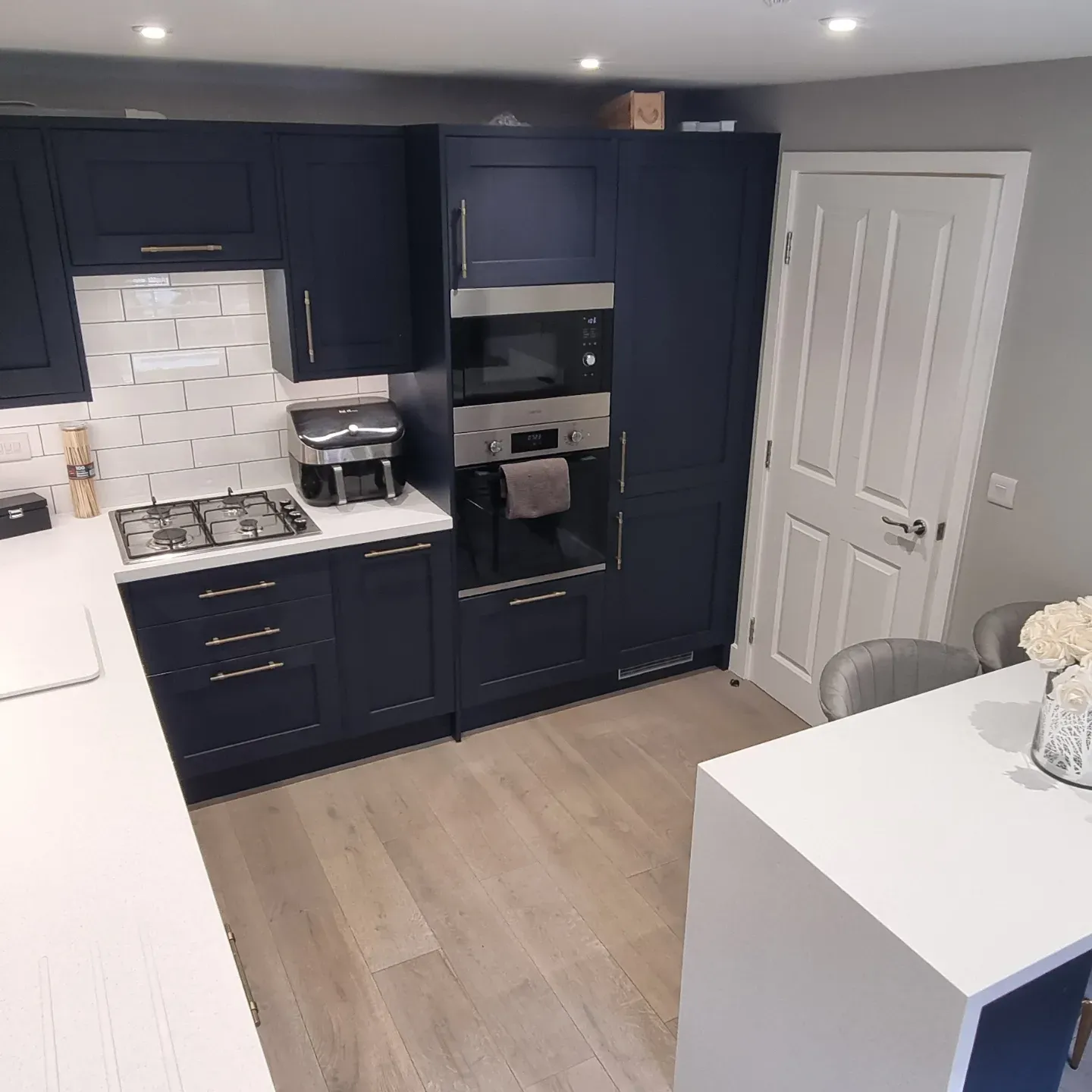 Halesworth Navy & Corian Sparkling Granita